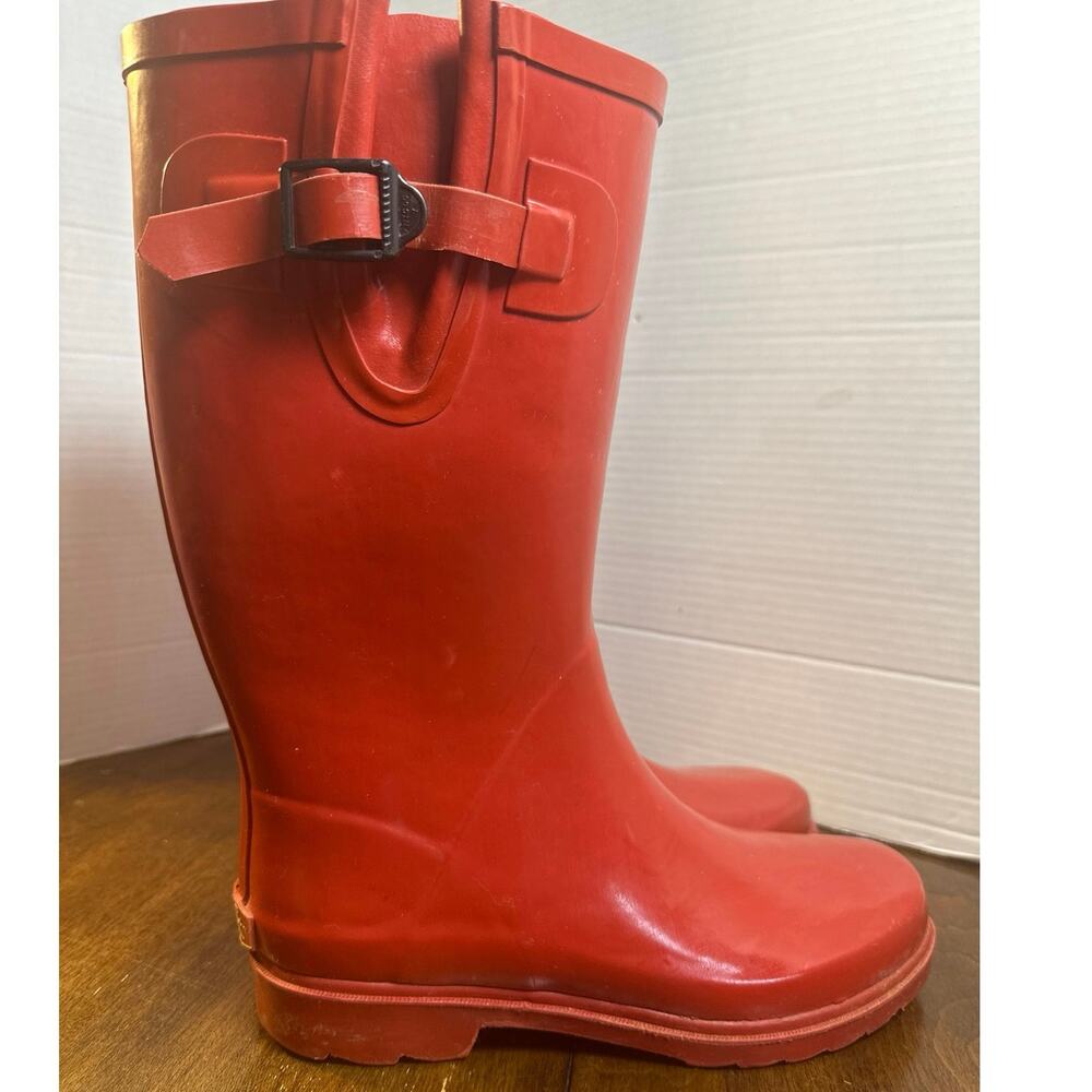 Stone Creek rubber boots w/leopard print inside steel shank adjustable top size8